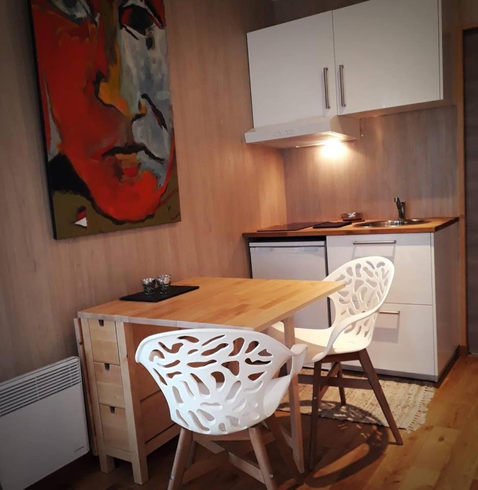 Вилла Manege De La Chapiniere - Dadaloge Tiny-House Chateauvieux  Экстерьер фото
